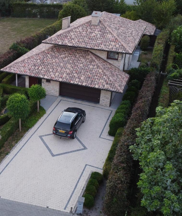 Modern Spanish Hacienda - 10Km From The Coast Ichtegem Exterior foto